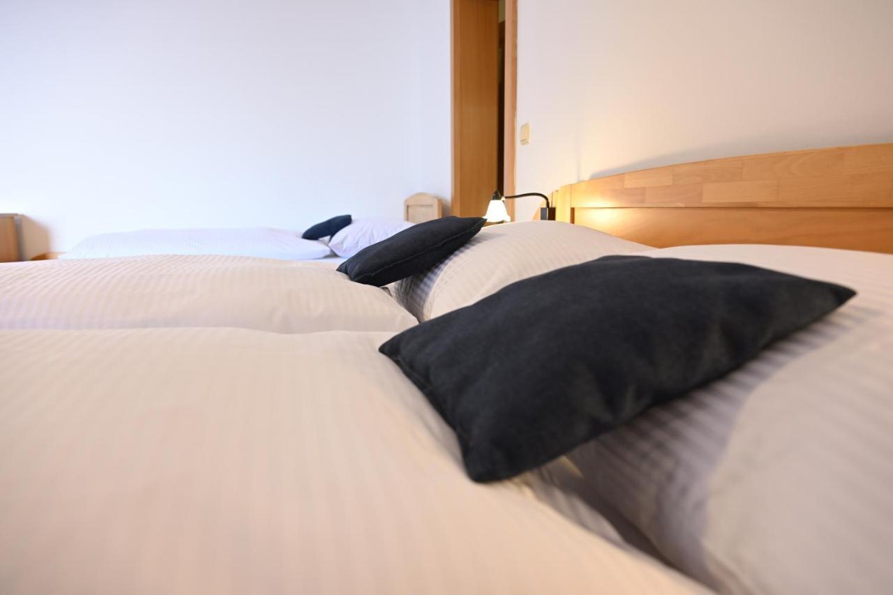 Hotel Euforia Nova Lesna Ngoại thất bức ảnh