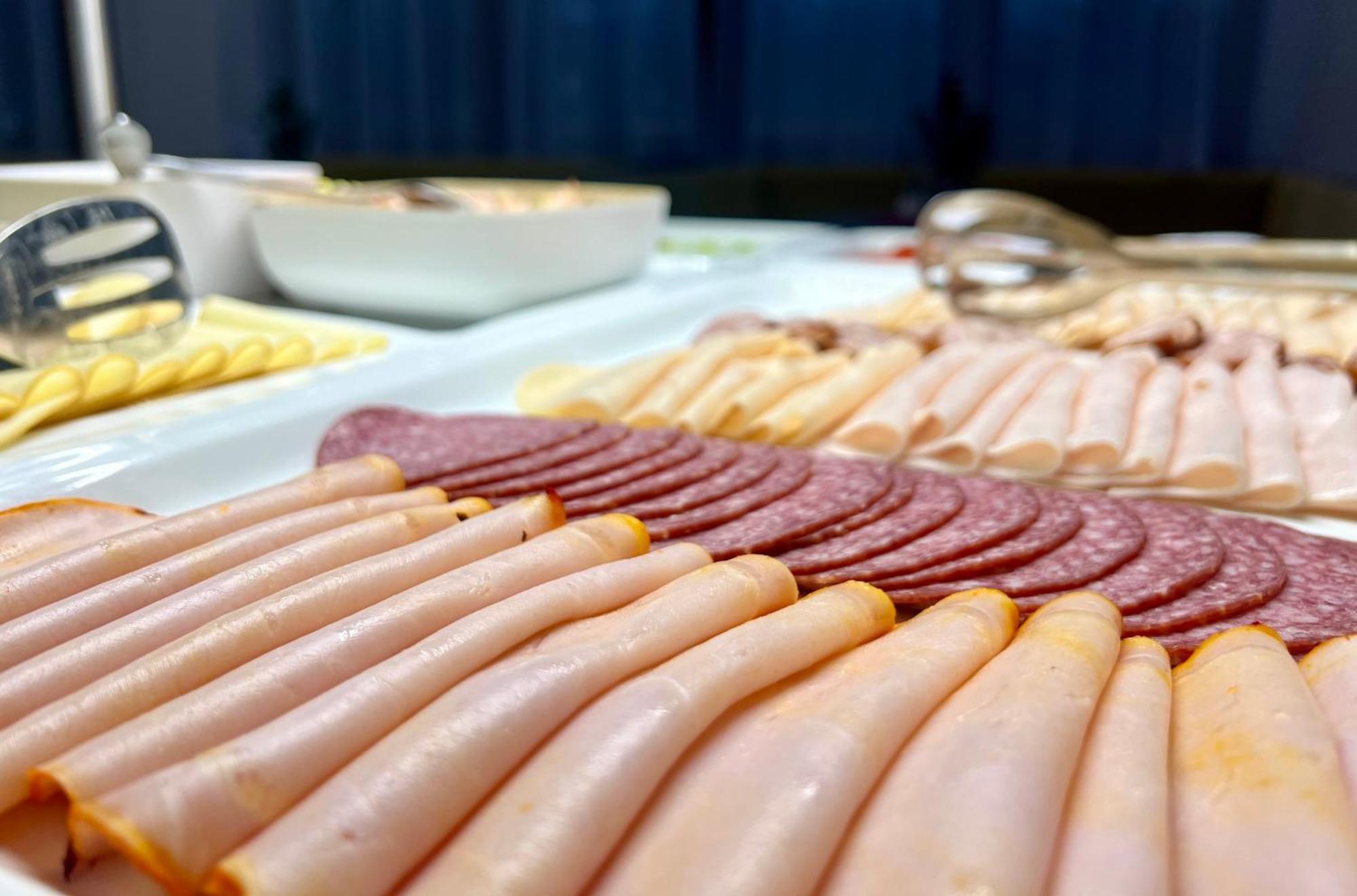Hotel Euforia Nova Lesna Ngoại thất bức ảnh